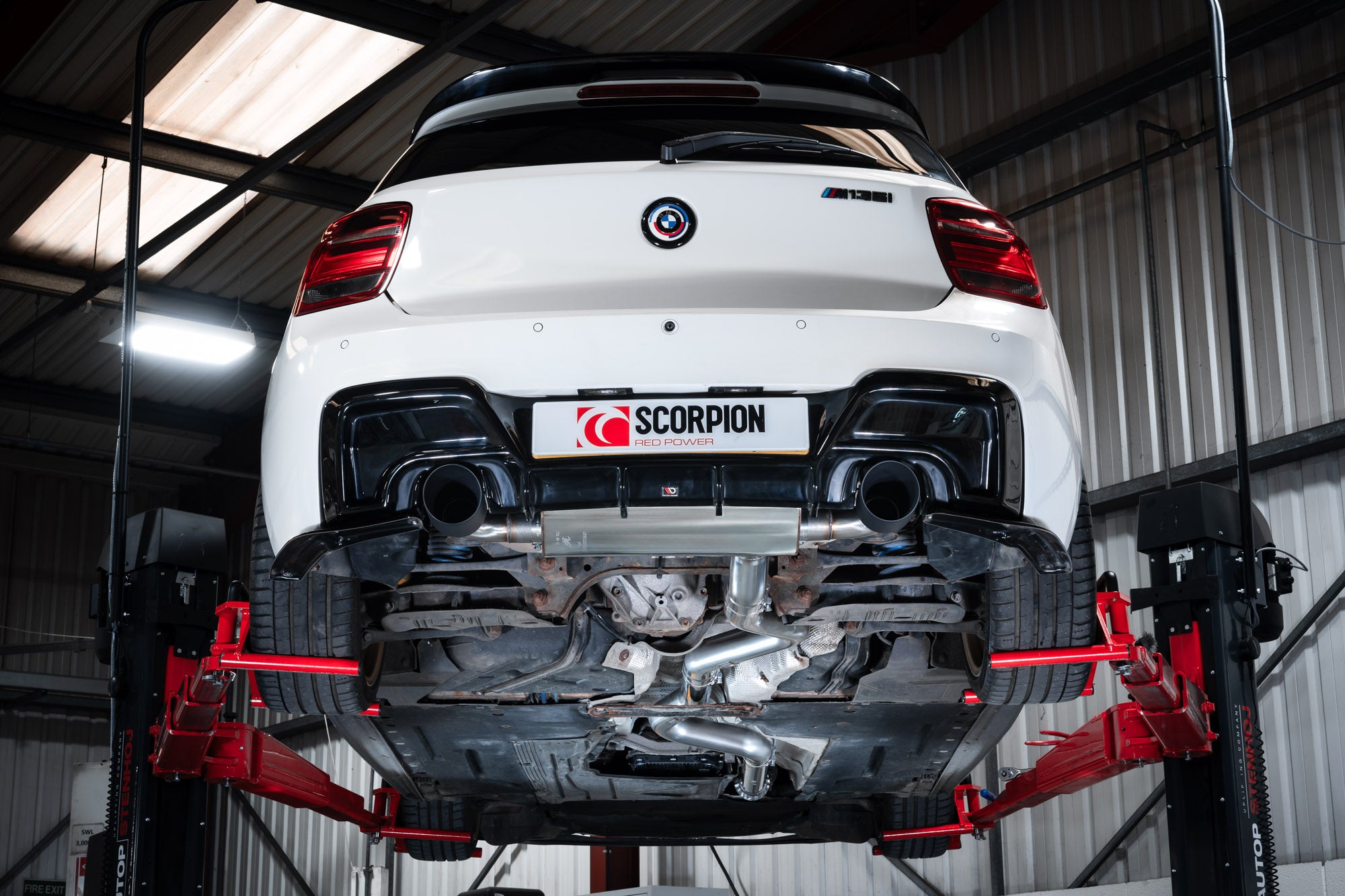 SCORPION F20 M135i Non-resonated cat-back system without valve (Ceramic Black Daytona trims)